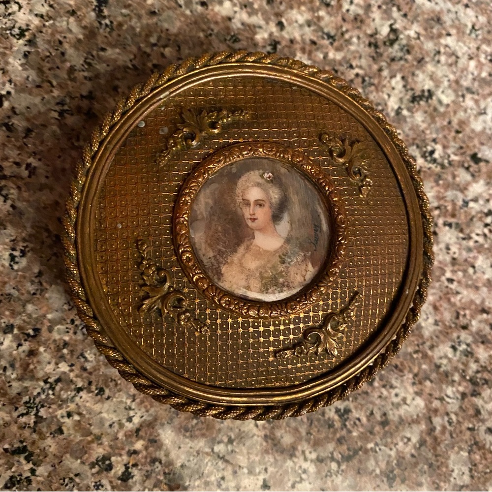 Antique Gilt Gold Decorative Box With Handpainted Victorian Portrait Signed